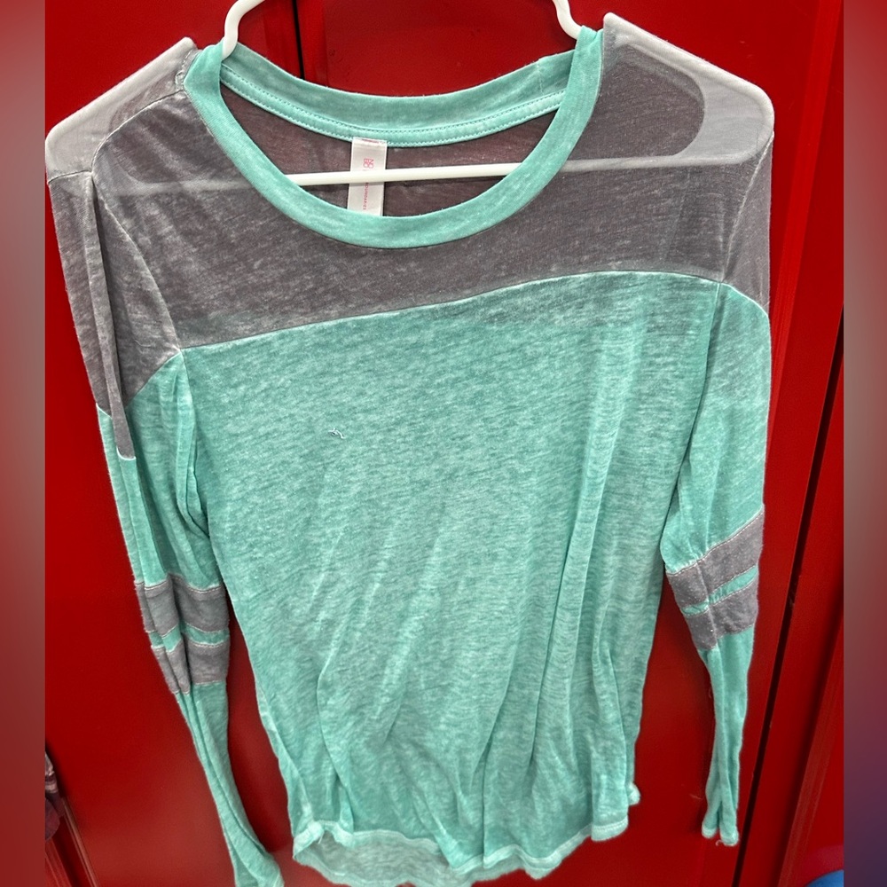 Lightweight cute long sleeve shirt